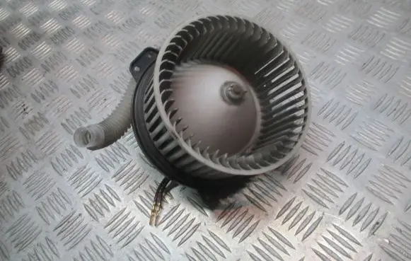 Mazda Premacy Front door blower motor 894000-0083