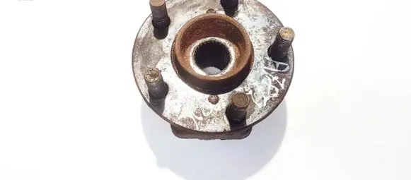 Subaru Legacy Front wheel hub