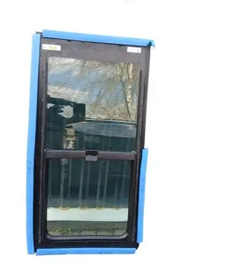 Volkswagen Multivan T5 Side middle window/glass 7E0847758M