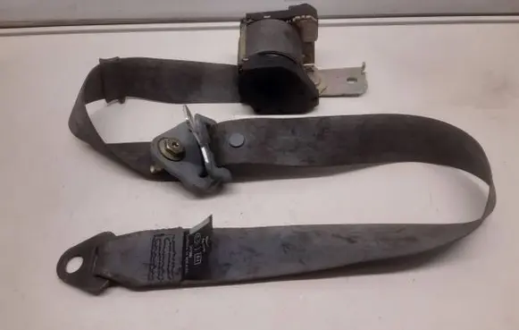 Renault Scenic I Front seatbelt 30001576 34997 422315A