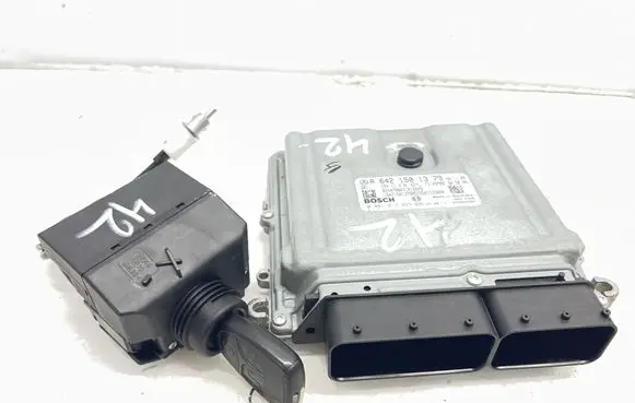Mercedes-Benz CLS C219 Engine ECU kit and lock set A6421501379 0281012025 2115452308