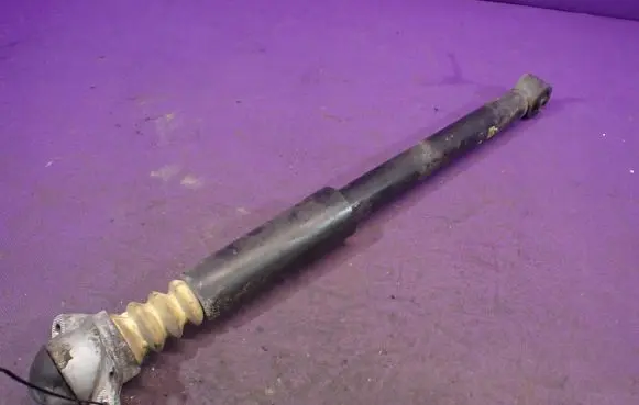 Skoda Fabia Mk2 (5J) Rear shock absorber/damper 23950