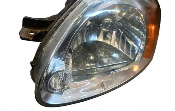 Hyundai Accent Headlight/headlamp