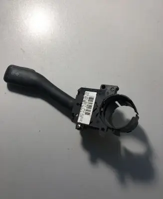 Audi A3 S3 8L Indicator stalk 8L0953513G