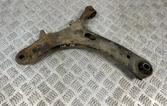Subaru Impreza IV Front lower control arm/wishbone
