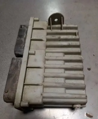 Opel Zafira A Engine control unit/module 24410129