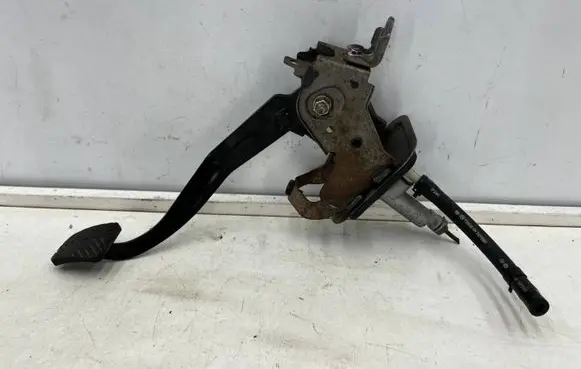 Hyundai i30 Clutch pedal 32802-2h120