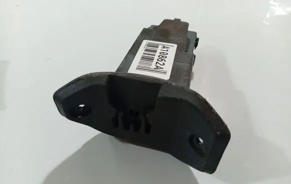 Opel Astra H Central locking motor 13142277