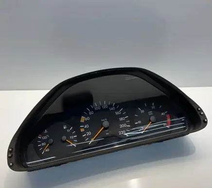 Mercedes-Benz E W210 Speedometer (instrument cluster) A2105406547 2105406547