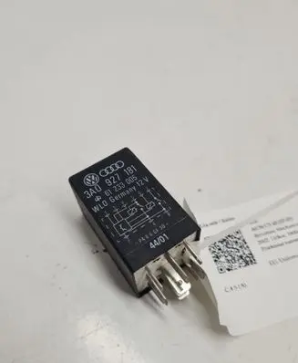 Audi A6 S6 C5 4B Other relay 3A0927181 61233005 175