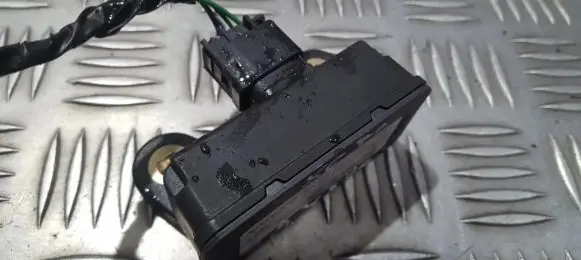 Volvo XC70 ESP acceleration yaw rate sensor 10170106553 10.17010655.3