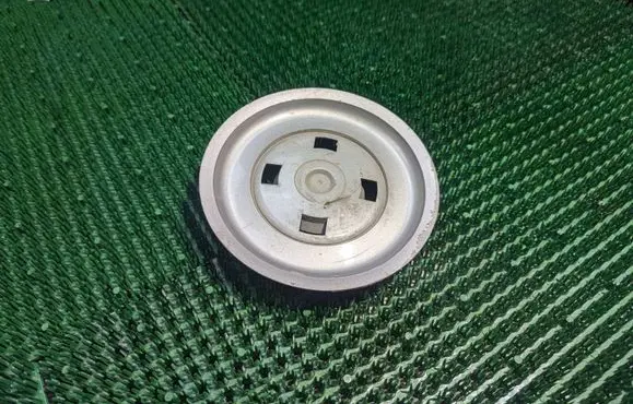 Volkswagen Golf IV Original wheel cap 1J0601149B