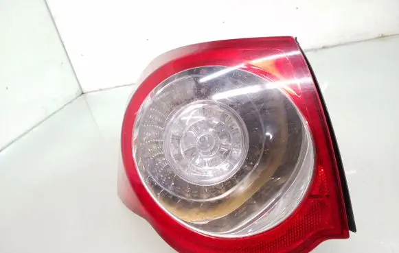 Volkswagen PASSAT B6 Rear/tail lights 3C9945095C
