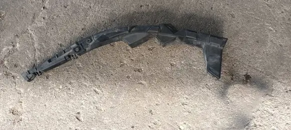 Volkswagen PASSAT B5 Front bumper mounting bracket 3B0807049B DN12291