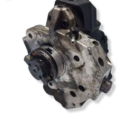 Volvo S60 Fuel injection high pressure pump 8689590 0445010043 056652
