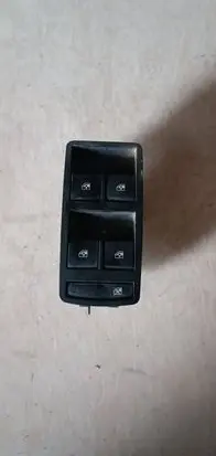 Opel Insignia A Window control relay 13373381