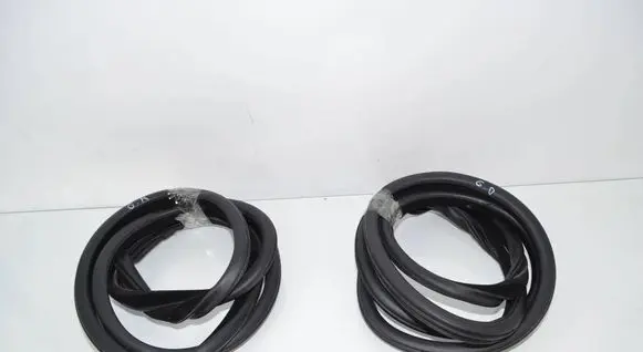 BMW 5 F10 F11 Rear door rubber seal (on body) 7199770 517199770