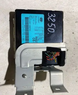 Hyundai i40 Other control units/modules 954803Z030 39RA331000 116RI000348
