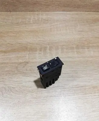 BMW 5 E39 Seat heating switch 8352259