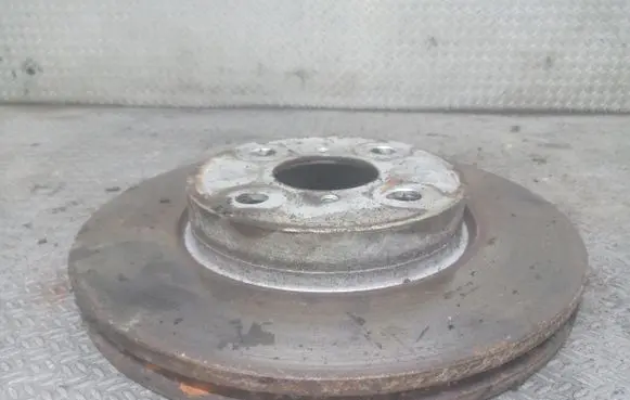 Toyota Yaris Front brake disc