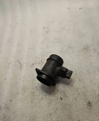 Volkswagen PASSAT B5 Mass air flow meter 028906461 0281002216