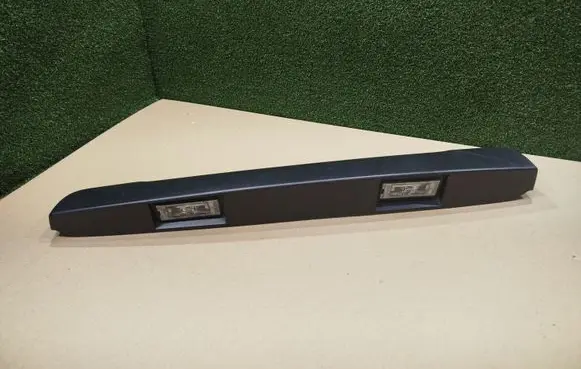 Renault Trafic III (X82) Trunk door license plate light bar 848105971R