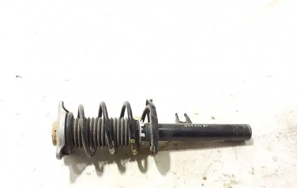 Mercedes-Benz GLA H247 Front shock absorber/damper A2473203413