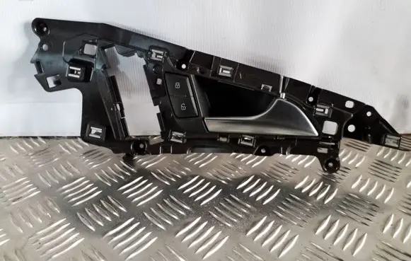 Audi A6 C7 Front door interior handle 4G0837020A