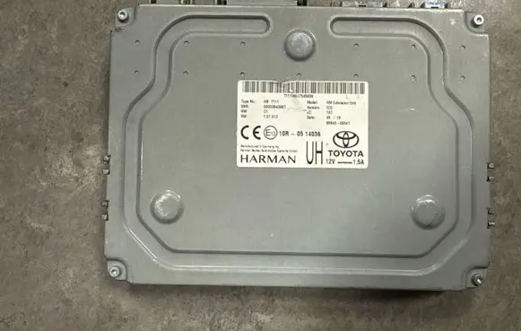 Toyota RAV 4 (XA50) GPS navigation control unit/module 10R0514036