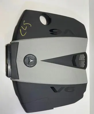 Mercedes-Benz CLS C218 X218 Engine cover (trim) A6420105867