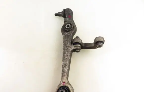 Audi A4 S4 B5 8D Front lower control arm/wishbone