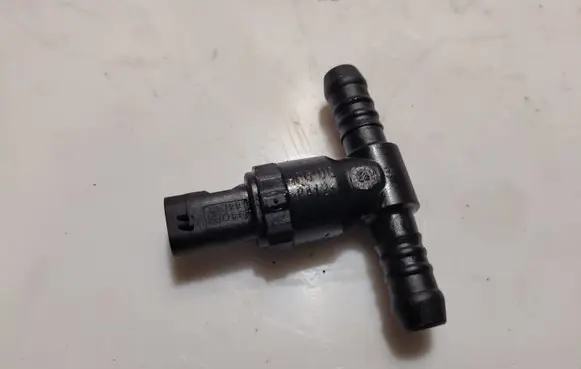 Volkswagen PASSAT B7 Coolant temperature sensor 039919523A