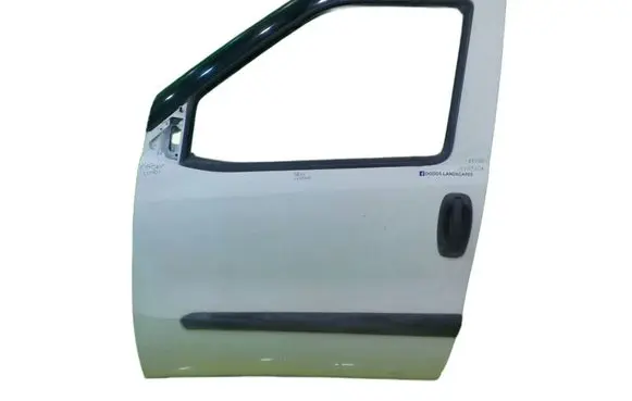 Opel Combo D Front door PRZOD LEWE
