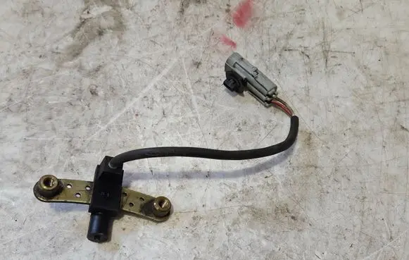 Renault Clio I Crankshaft position sensor