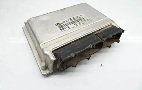 Audi A4 S4 B5 8D Engine control unit/module 4D0907551AG 0261204868