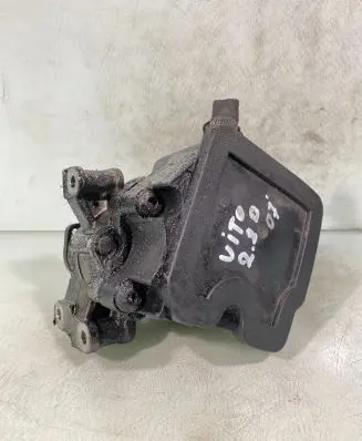Mercedes-Benz Vito Viano W639 Power steering pump A0034667201 7692900530