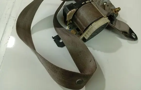 Renault Scenic I Front seatbelt 