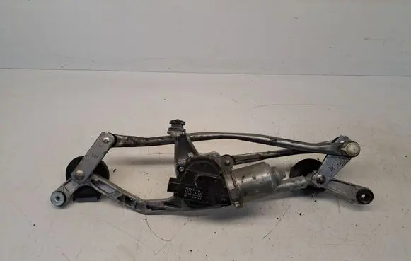 Toyota Auris E180 Front wiper linkage and motor 8511002340