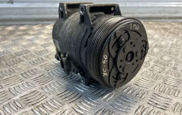 Volvo XC90 Air conditioning (A/C) compressor (pump)