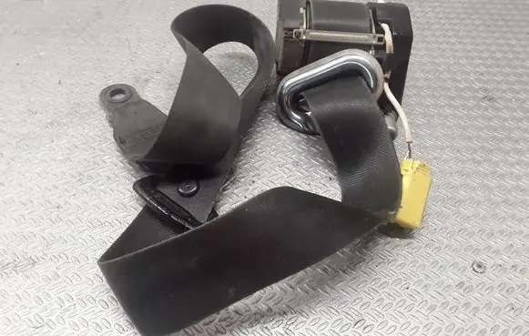 Volkswagen Caddy Front seatbelt 2K5857805