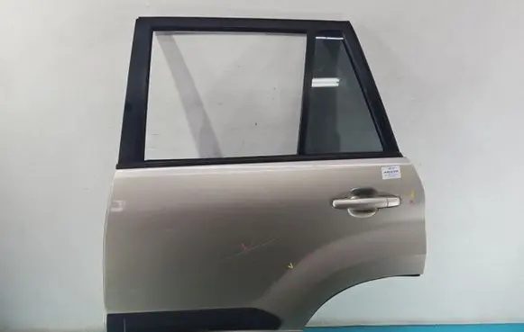 Suzuki Grand Vitara II Rear door IMPRK1439307