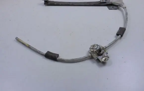 Skoda Felicia II Rear door manual window regulator 6U0839401