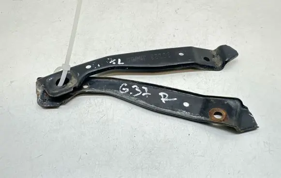 Infiniti G37 Front bumper mounting bracket 62223JK000