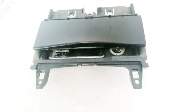 Car ashtray