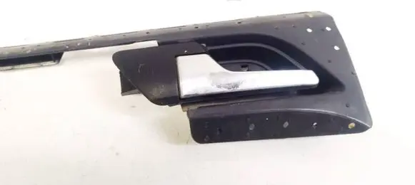 Rear door interior handle