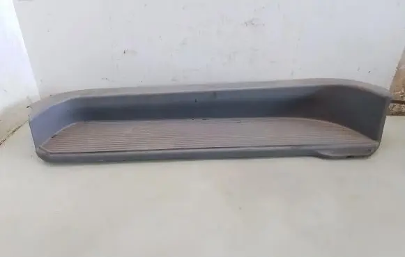 Toyota Previa (XR30, XR40) II Rear sill trim cover 6791828050