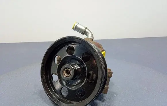 Mazda Tribute Power steering pump