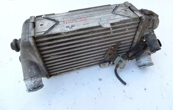 Hyundai i30 Intercooler radiator 28270-2B760