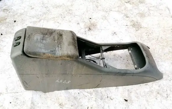 Mercedes-Benz ML W163 Armrest a1636830275 16754988