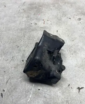 Mercedes-Benz E W211 Radiator support slam panel bracket 
